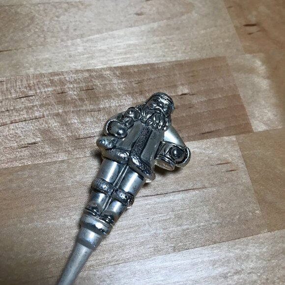 Vintage Wallace Silversmiths Silver Plated Holiday Christmas Santa Claus Fork - Picture 7 of 7